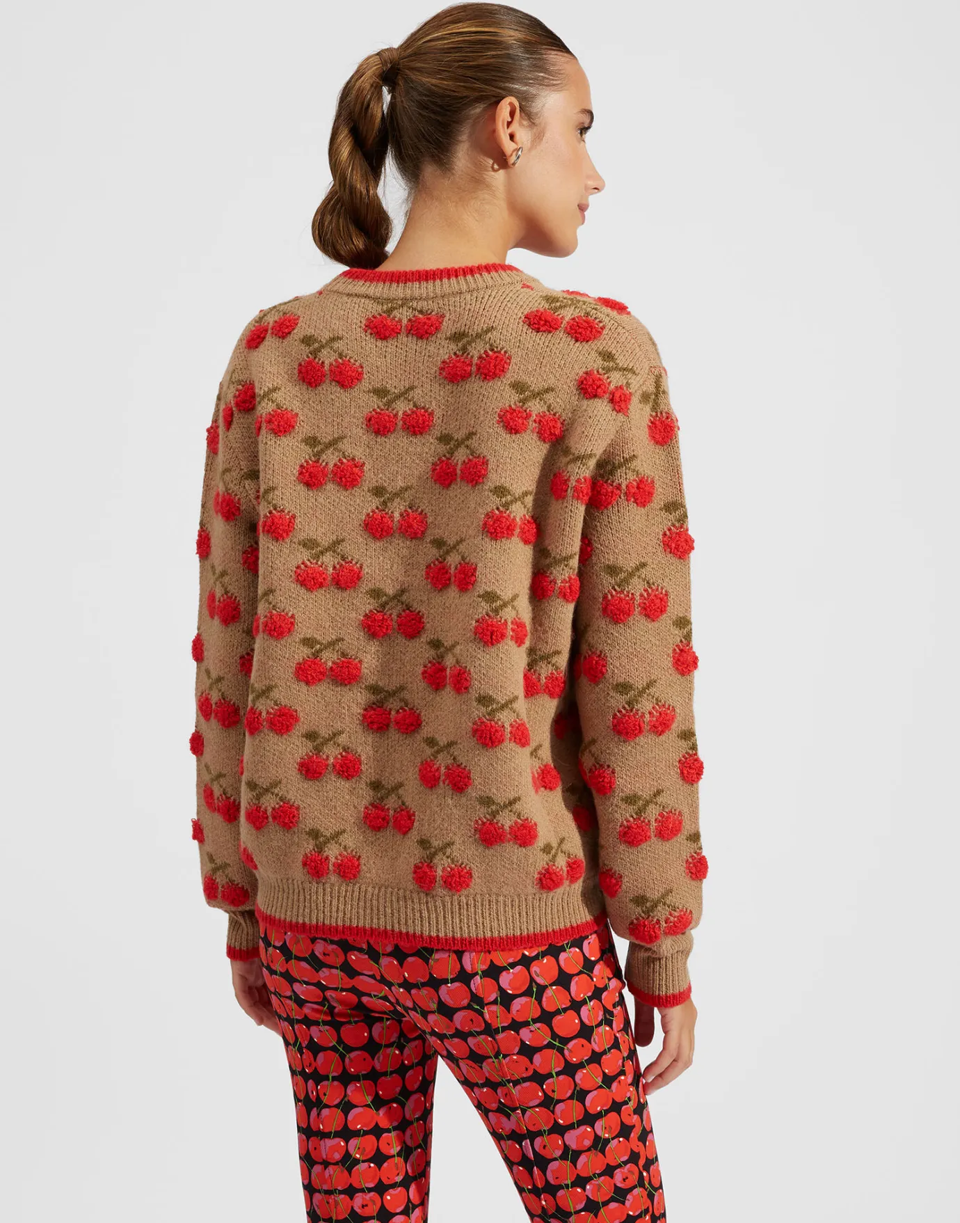 La DoubleJ Cherry SweaterCamel/Red in Wool | Pulls | READY TO WEAR