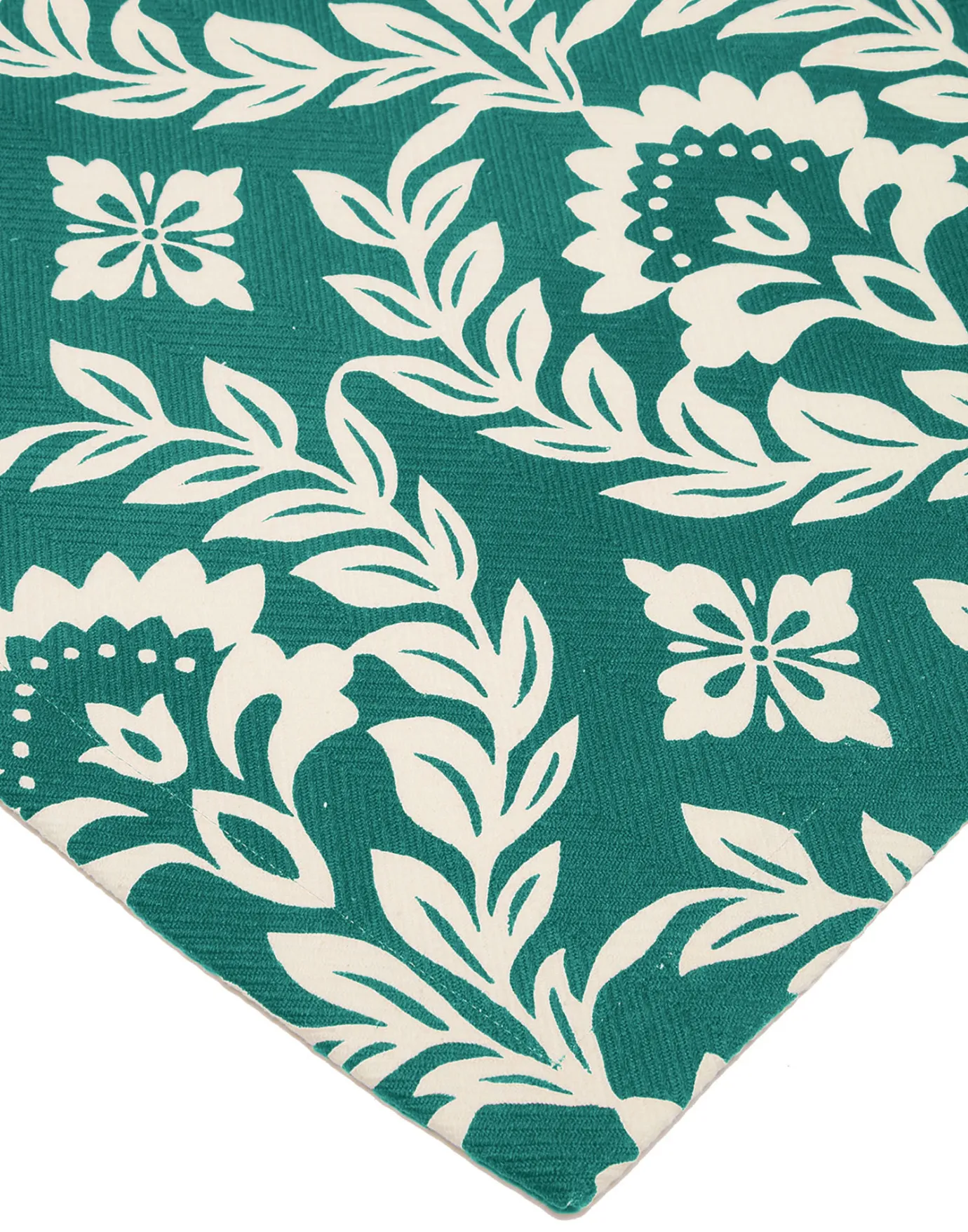 La DoubleJ Herringbone RunnerGreen Garland in Cotton Chevron | Sets De Table | Textiles