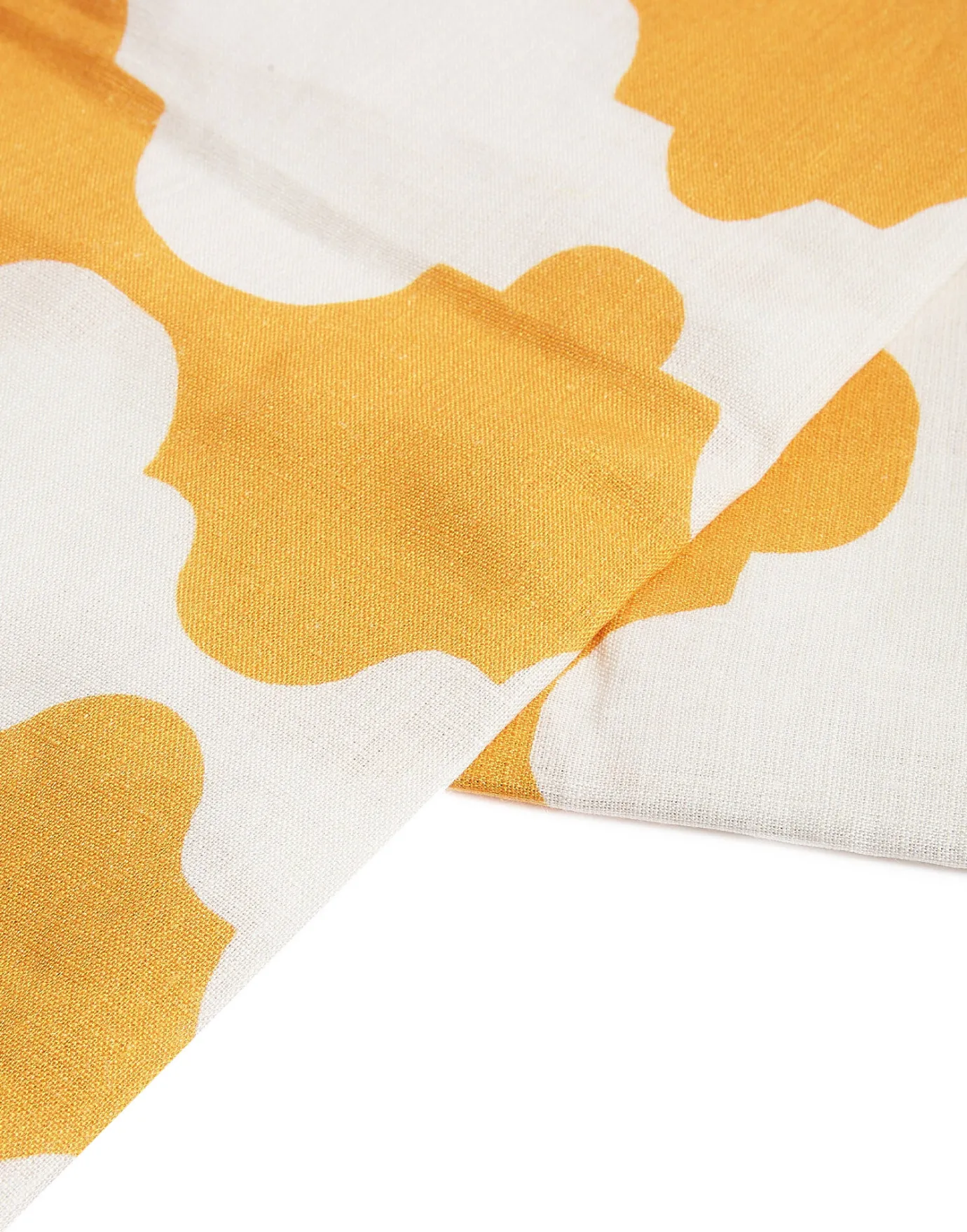 La DoubleJ Medium TableclothPlaza Yellow in Linen | Serviettes | Textiles