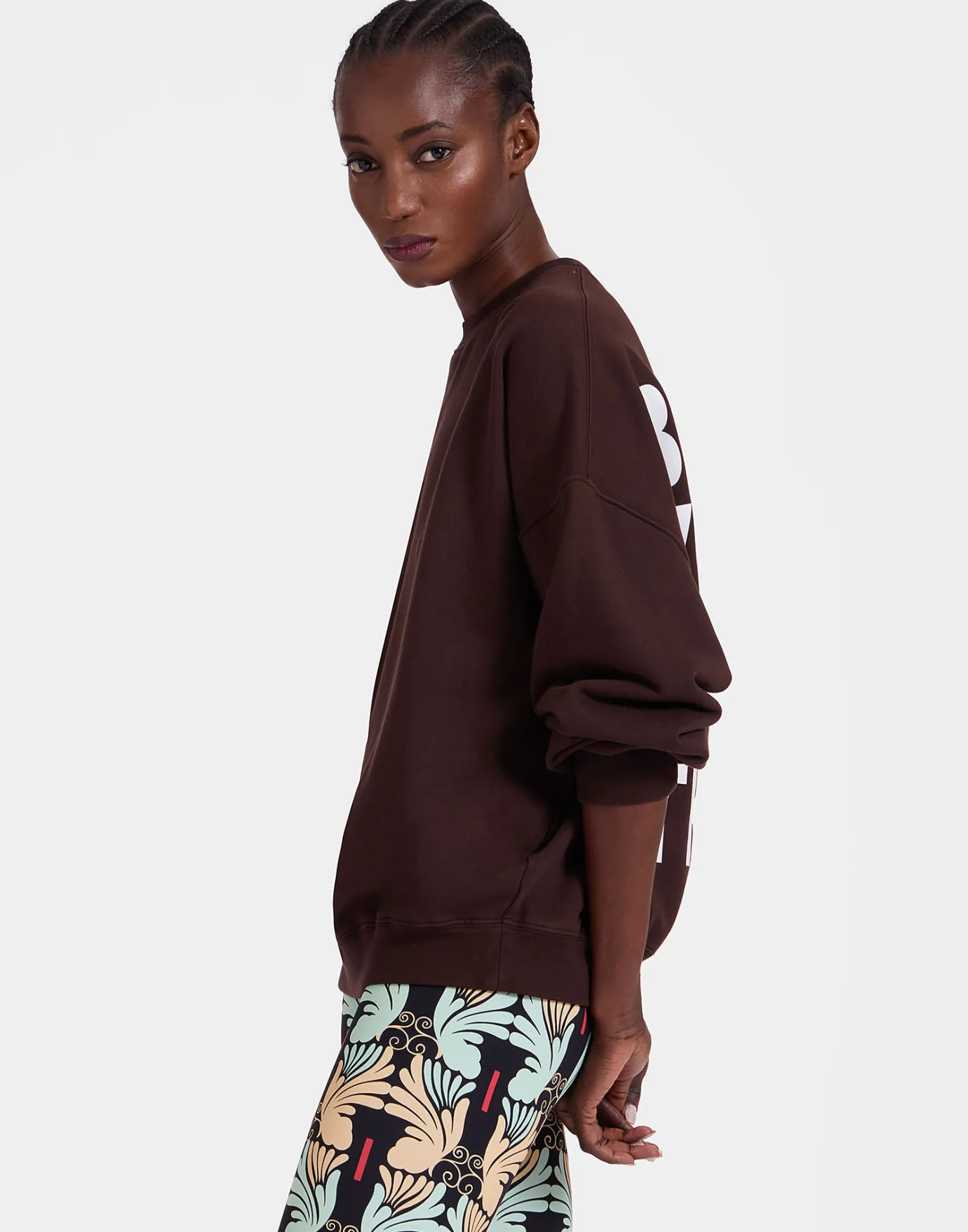 La DoubleJ Off Court SweatshirtSolid Brown in Jersey | Loungewear | READY TO WEAR