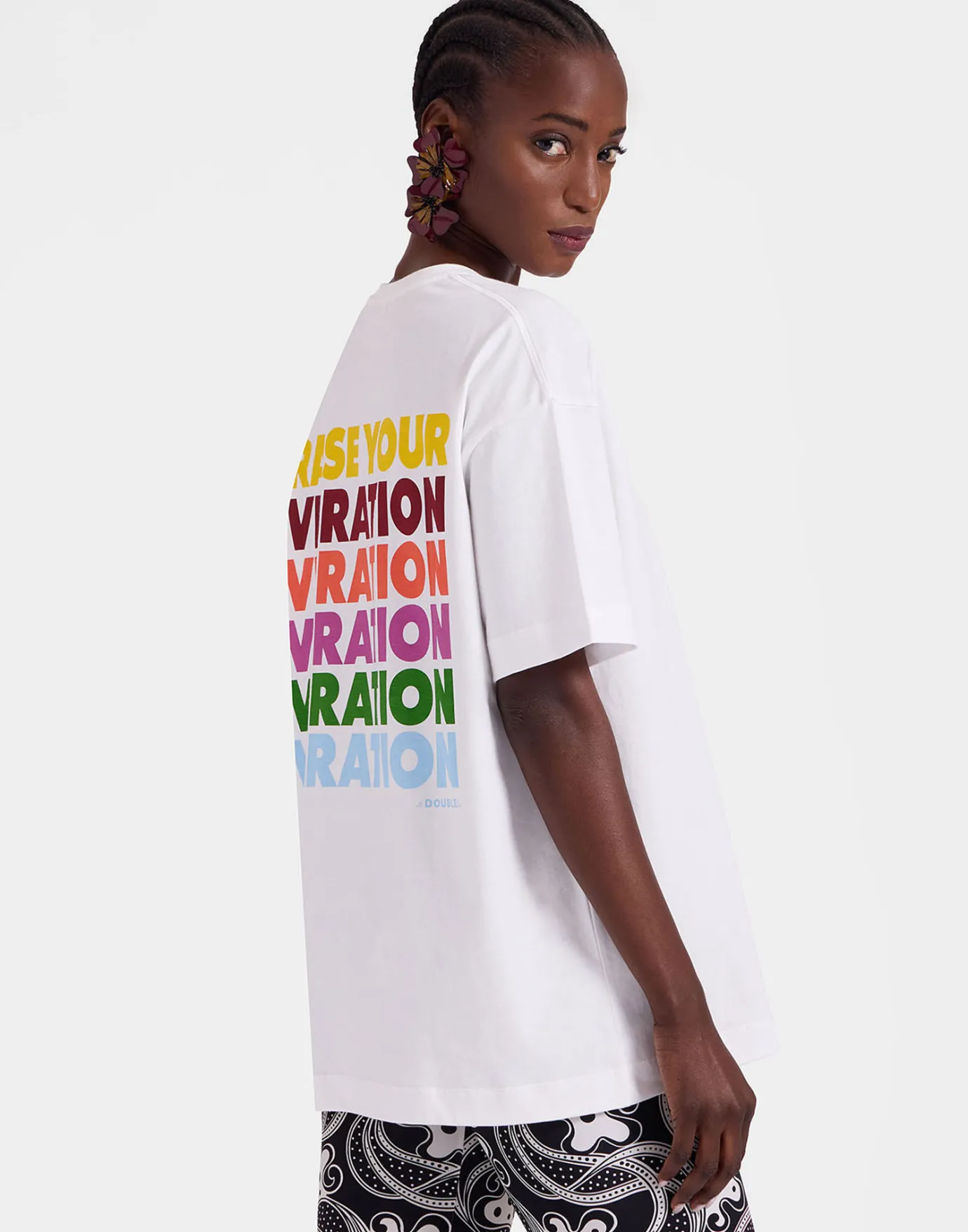 La DoubleJ Raise Your Vibration T-ShirtSolid Print in Jersey | T-shirts & Sweatshirts | READY TO WEAR