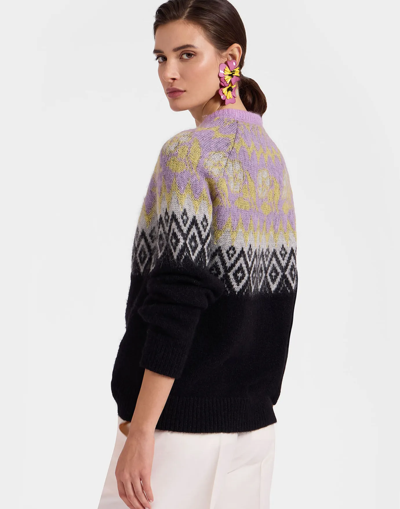 La DoubleJ Slope SweaterBlack & Lilac in Wool | Pulls | READY TO WEAR